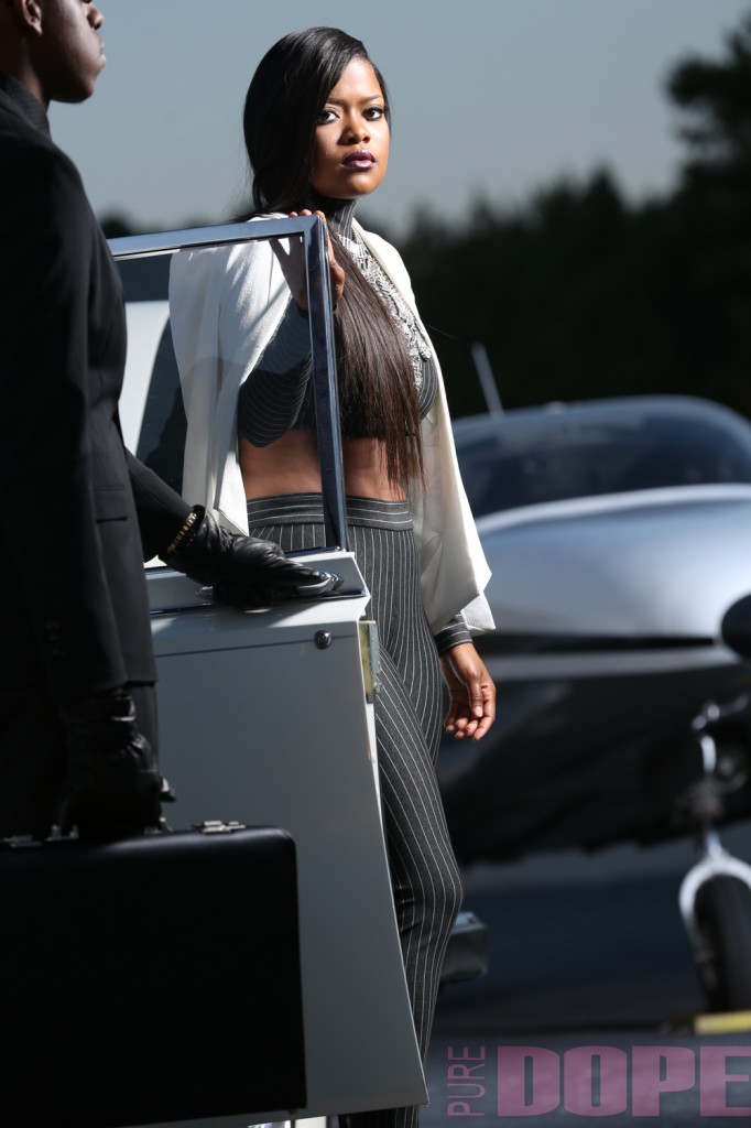 Boss Lady: Karen Civil & DOPE MAG Collab on a Classic Pure DOPE Magazine - Karen Civil Cover Girl Winter 2k14 成功 I