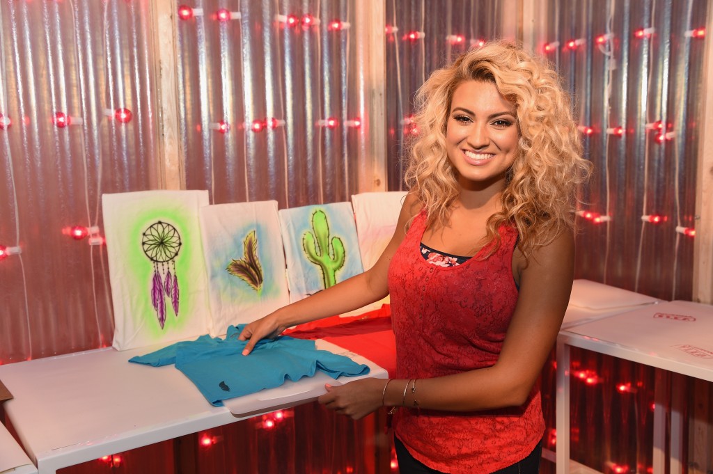 ARIZONA JEAN CO Hosts VIP Event In Brooklyn With Tori Kelly And Alex & Sierra